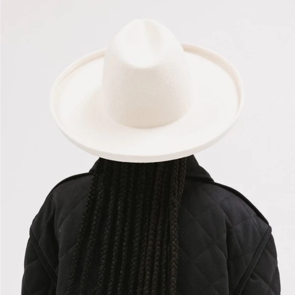 Cream/ivory Gigi Pip felt wide brim hat - Picture 6 of 12